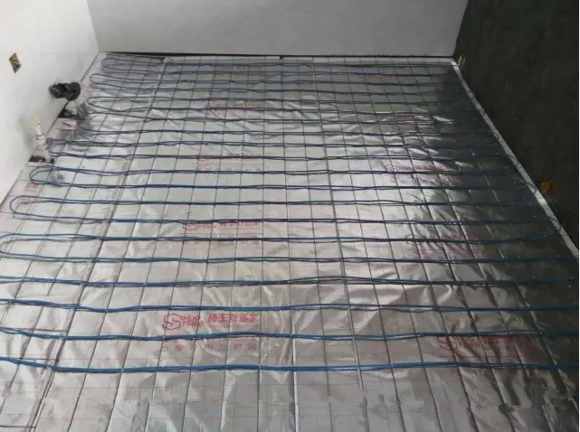 1486540975890112.png blob.png